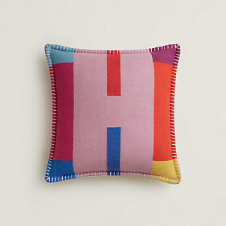 h-gourmand-pillow--104351M 01-